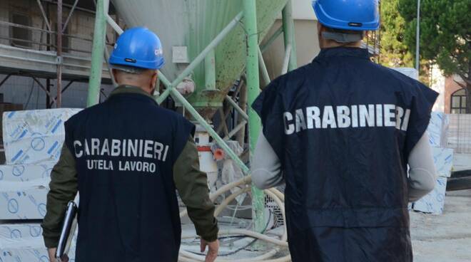 Carabinieri tutela lavoro