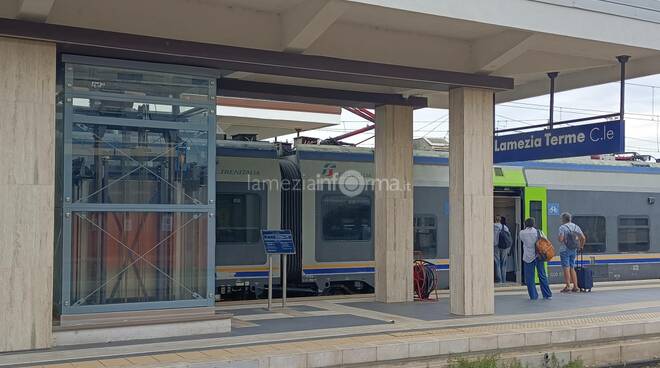 Stazione Lamezia binario regionale